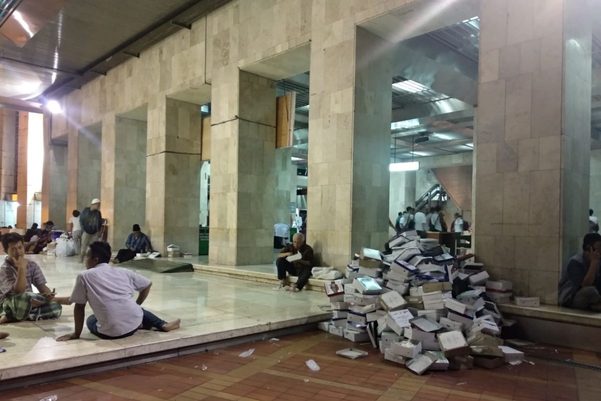 Sampah Masjid Istiqlal capai 1 ton/hari saat Ramadhan