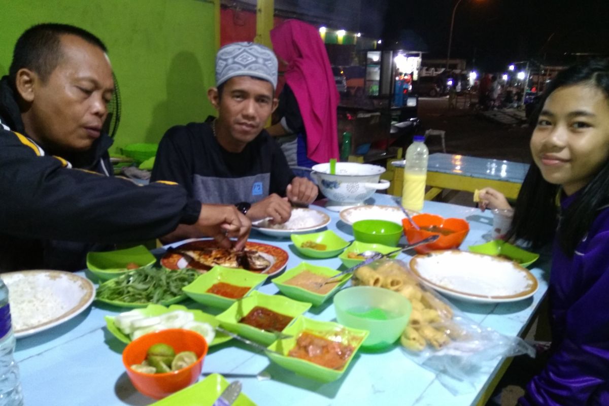 TPI Lappa Sinjai layani wisata kuliner buka puasa