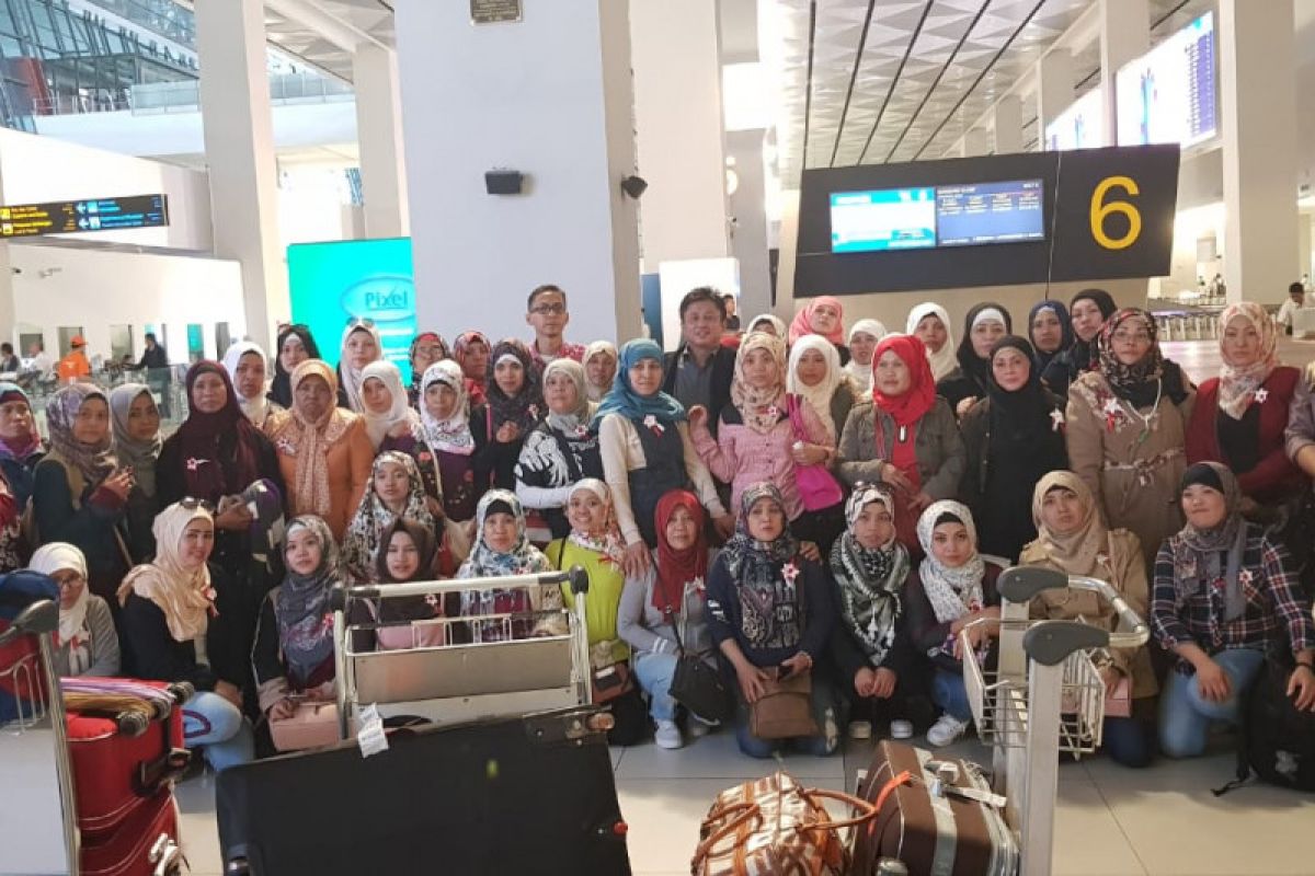 KBRI Amman memulangkan 50 pekerja migran  bermasalah