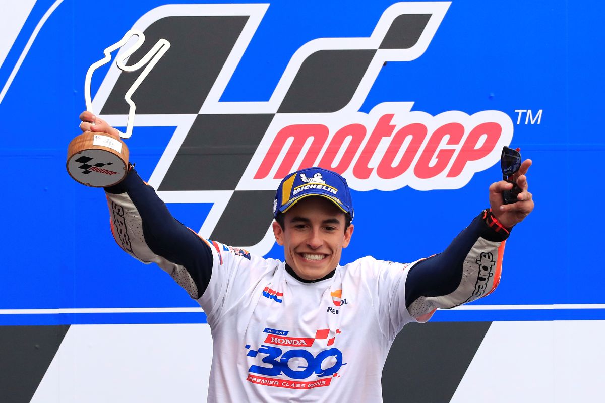 Marquez juara di Le Mans genapi kemenangan ke-300 Honda