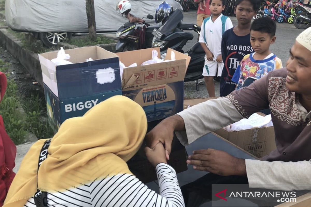 Libatkan ustadz, cara unik Polres Pelalawan sadarkan pelanggar lalu lintas