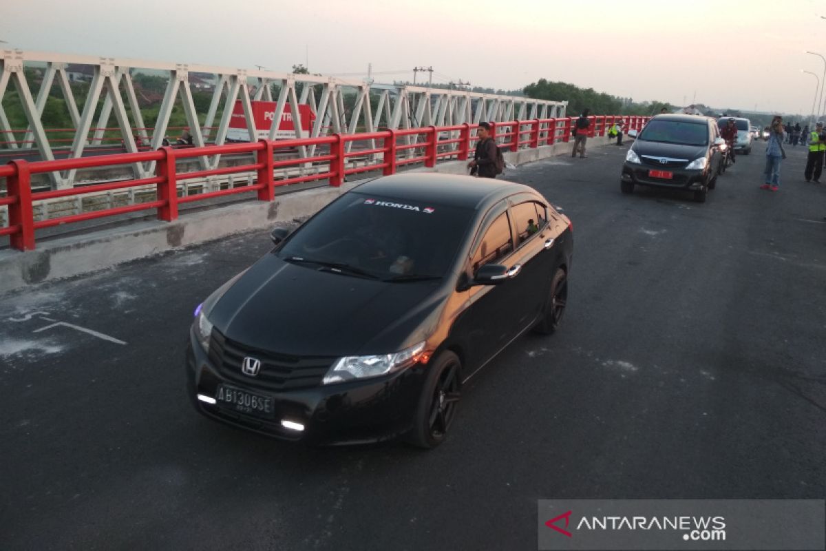 Jembatan Tanggulangin Kudus diresmikan