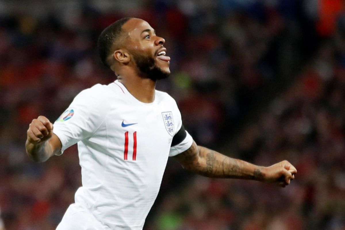 Sterling ingin ketemu pejabat FA dan Liga Primer bahas aksi rasis