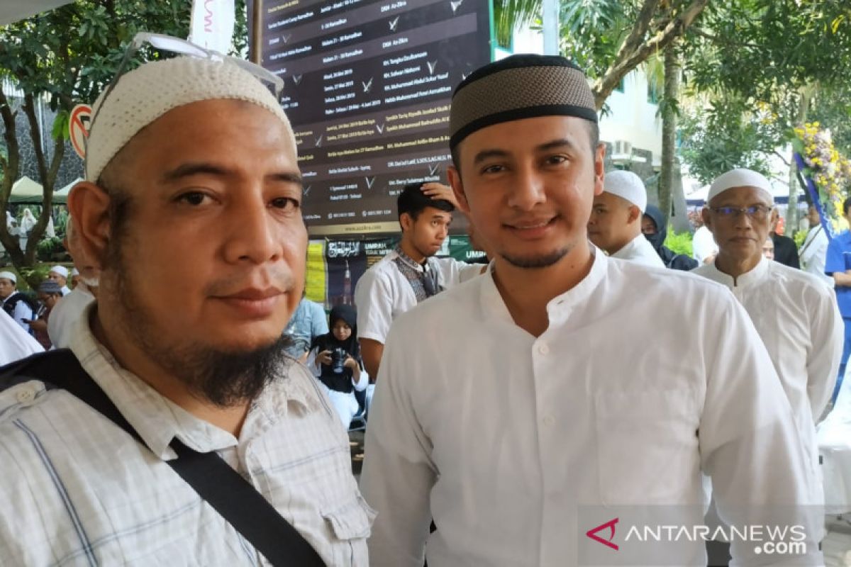 Jenazah Ustaz Arifin Ilham diperkirakan tiba pukul 15.00 WIB