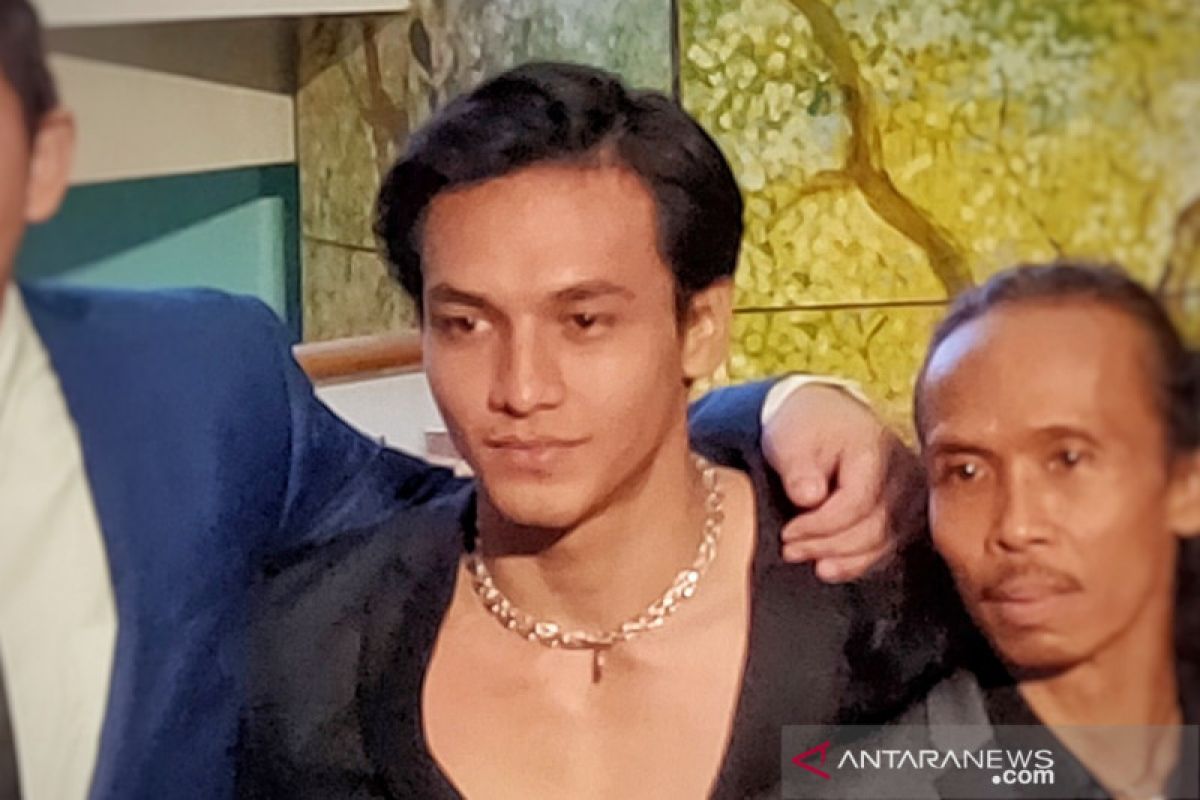 Lagi artis terjerat naekoba, Jefri Nichol disambangi rekannya