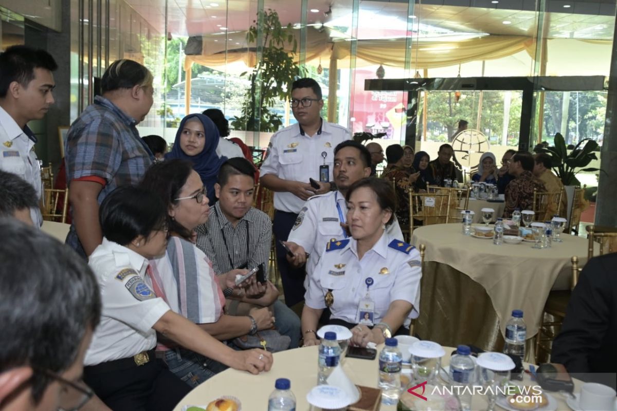 Dirjen sebut maskapai tengah merugi, Lion tunda bayar tagihan AP I