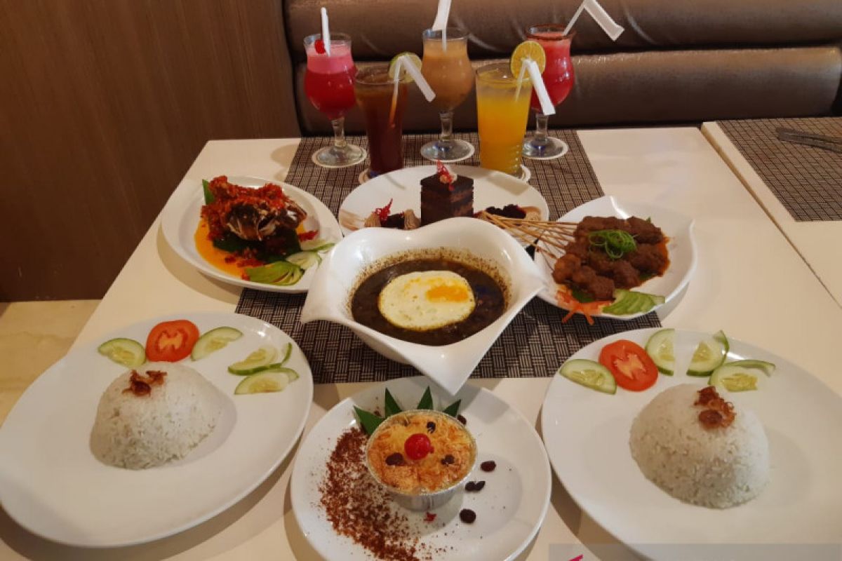 Plaza Inn Kendari Hadirkan Menu Tradisional Menggiurkan