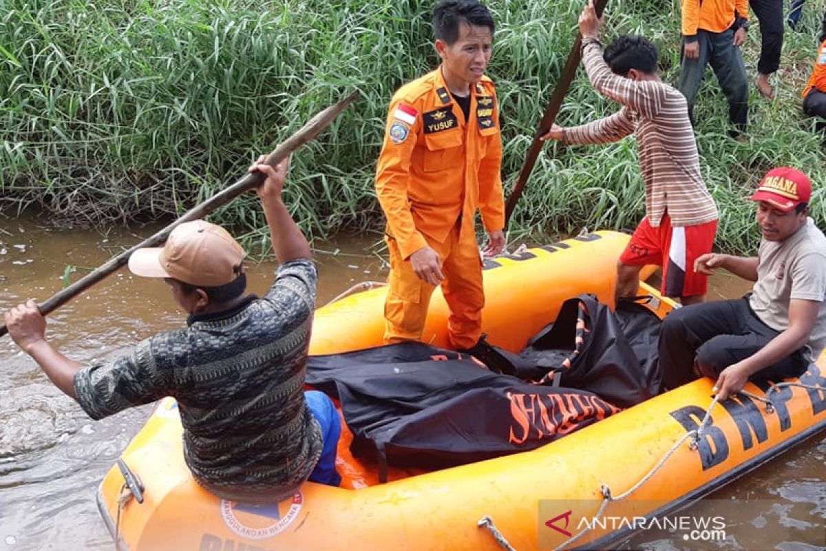 Tim SAR temukan warga hilang di kanal Langgam Riau, begini kondisinya