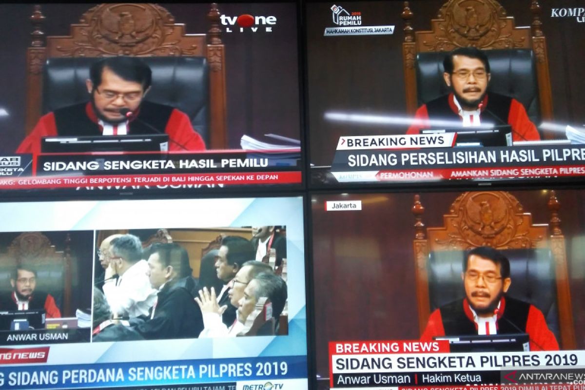 Sidang sengketa hasil Pilpres di MK dimulai