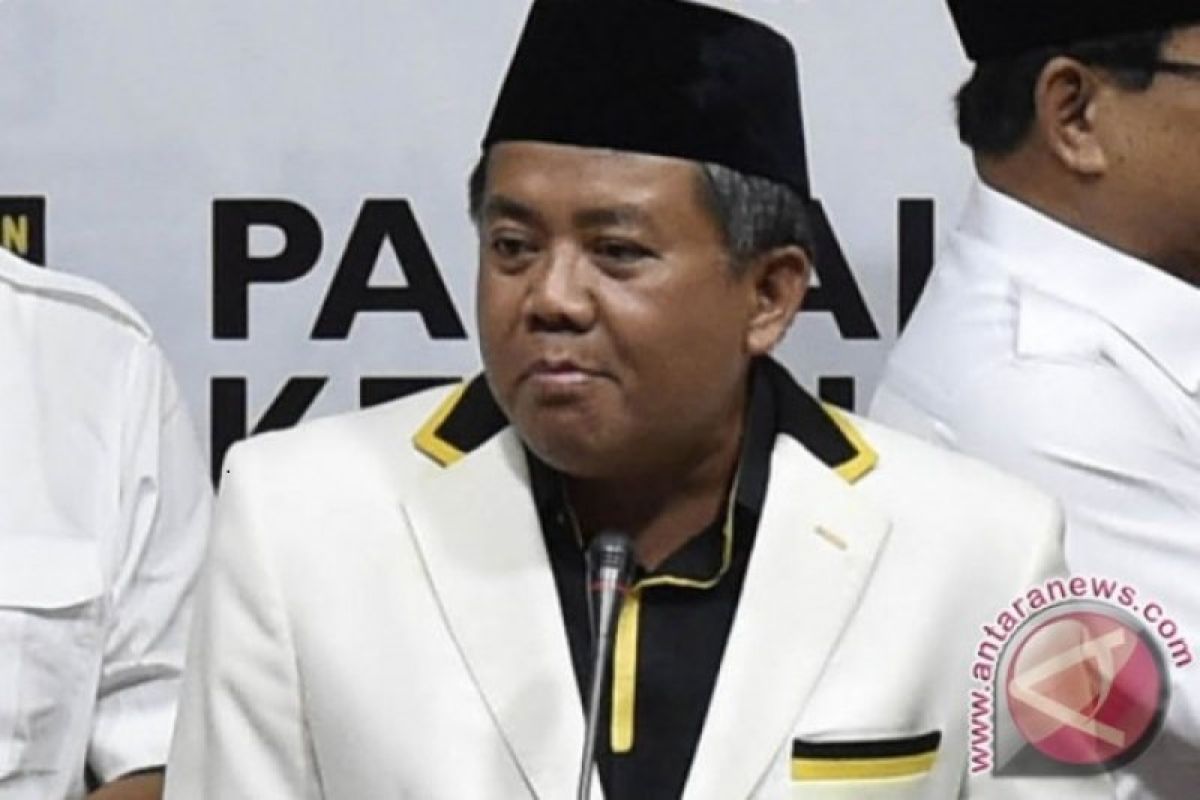 PKS Mohamad Sohibul Iman minta MK bersikap adil dan negarawan