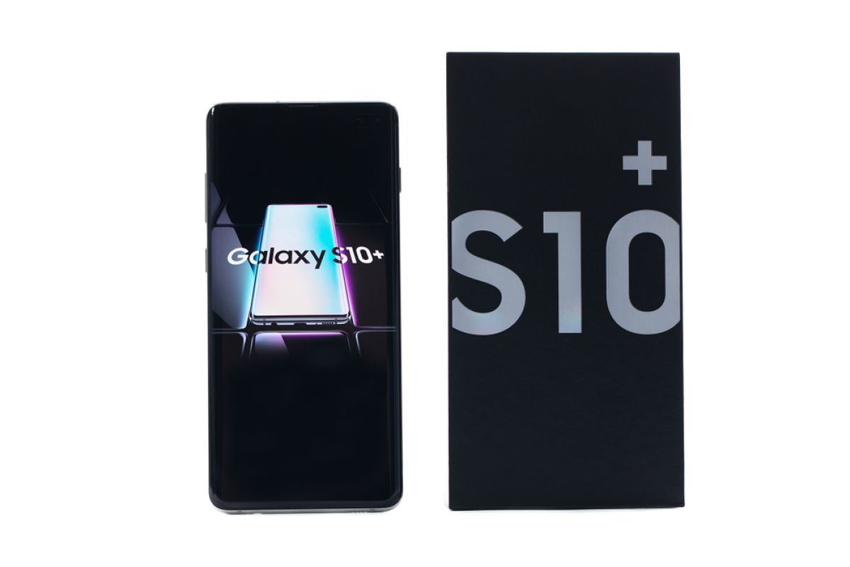 Nilai jual Samsung Galaxy S10 jatuh 53,3 persen