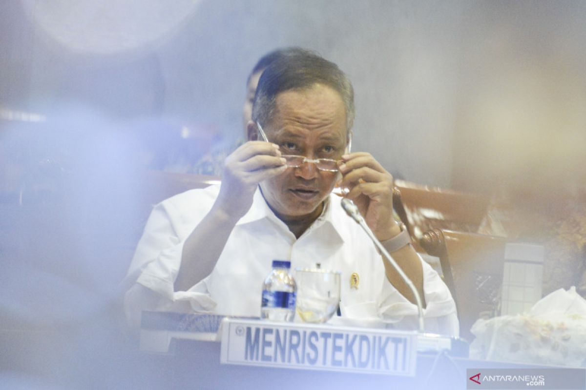 Menristekdikti: Poltek harus kerja sama dengan perusahaan