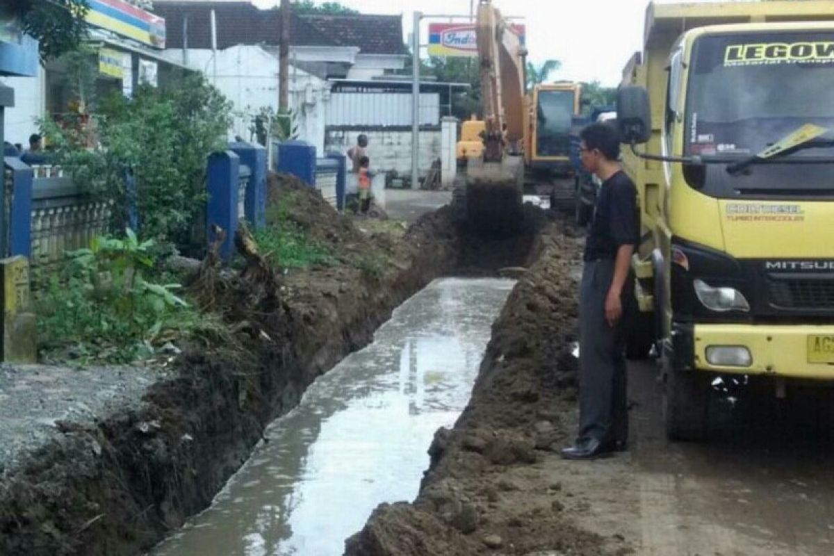 Kementerian PUPR siapkan pembenahan drainase jalan