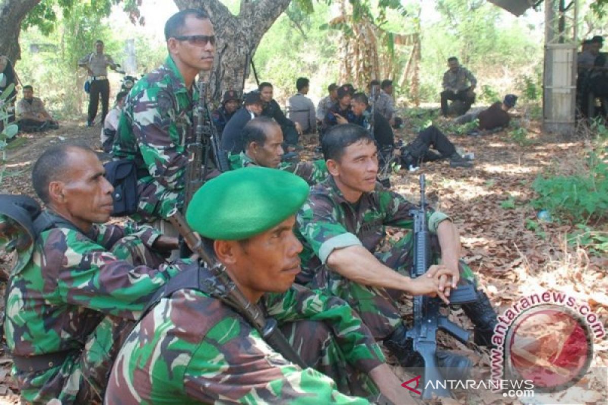 Pertahankan pasukan di Adonara tindakan yang tepat