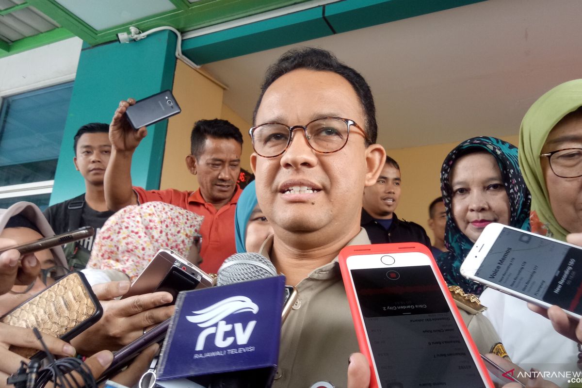 Anies: Bongkar bangunan di lahan reklamasi merusak tatanan hukum