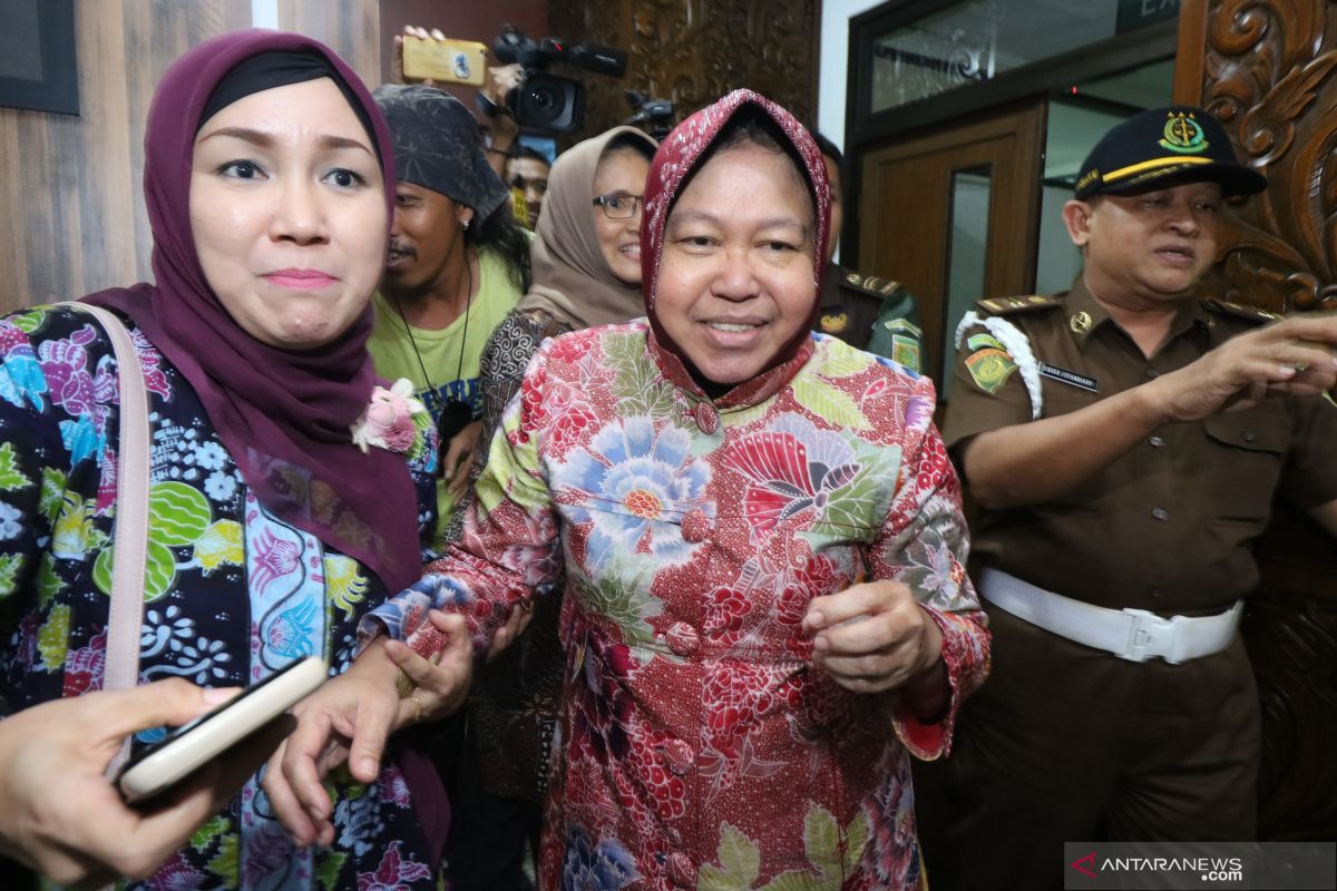 Kecapekan, Risma dirawat di RSUD Soewandhie