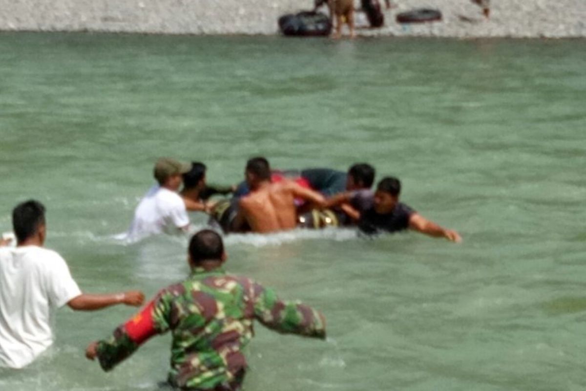 Tiga selamat dalam peristiwa longsor batu air terjun Salak Langkat