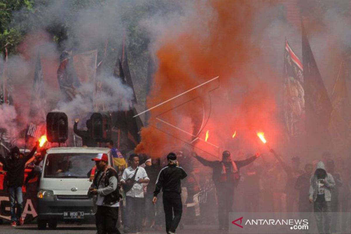 Pemprov Riau tidak bisa salurkan APBD selamatkan PSPS Pekanbaru