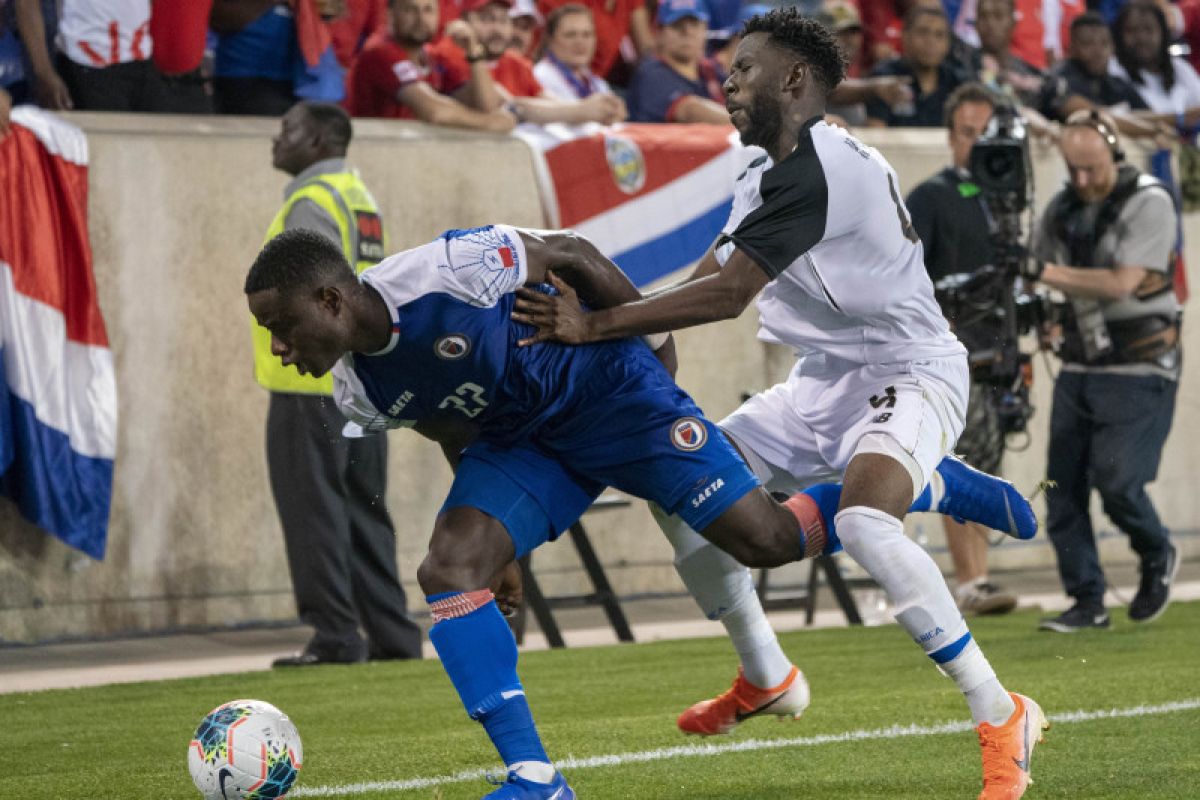 Haiti ke perempat final Piala Emas