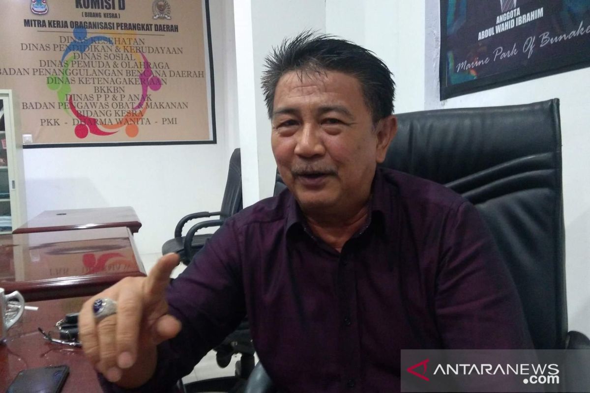 DPRD Manado desak wali kota tunda pembayaran  honor tenaga pendidik