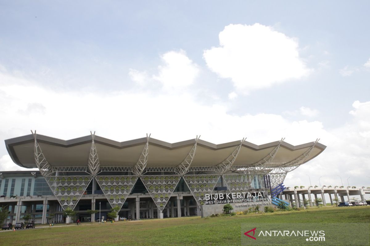 Kebakaran landa lahan Bandara Kertajati