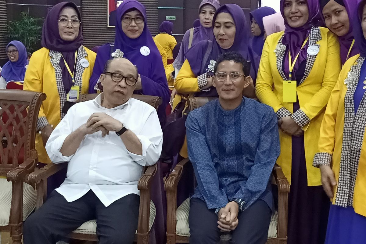 Sandiaga berniat rehat sejenak dari politik