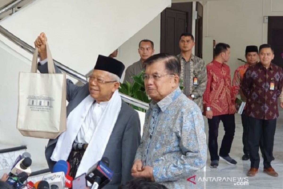 Wakil Presiden Jusuf Kalla berharap pimpinan KPK yang tidak asal tangkap