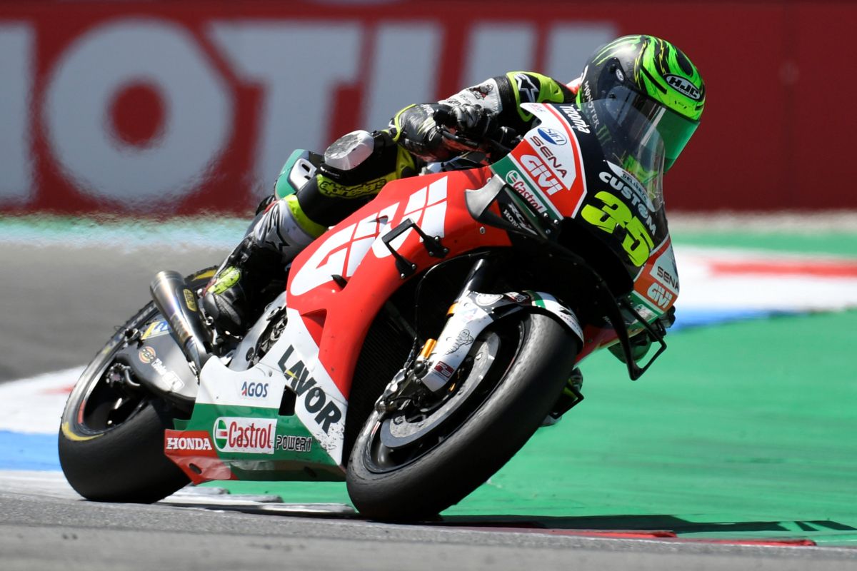 Crutchlow turun di GP Jerman dengan cedera tulang kering