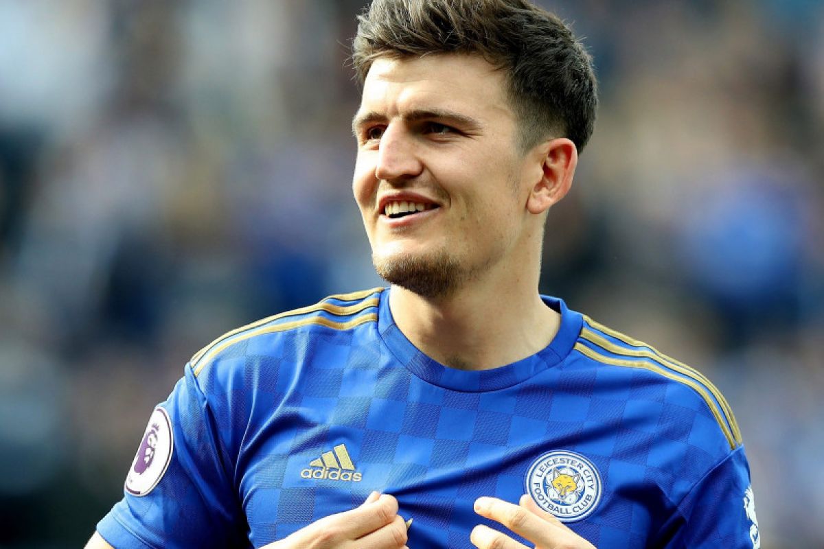 Kegusaran suporter, Solskjaer menyebut Maguire segera merapat