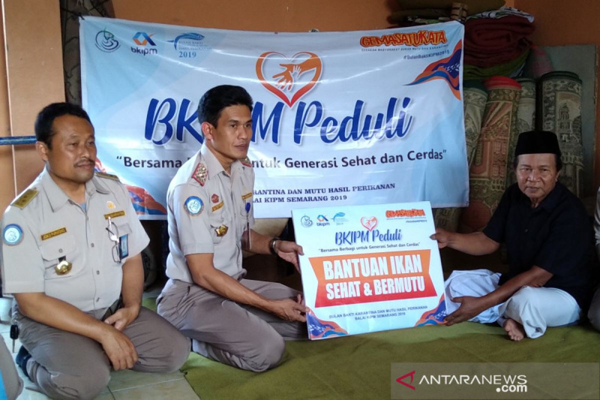 Peringati Bulan Bakti Karantina, BKIPM Semarang santuni yatim piatu