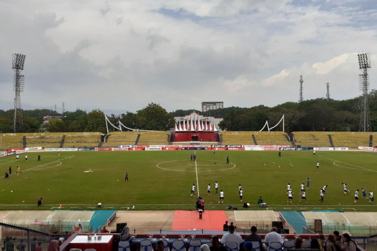 Bhayangkara benamkan Semen Padang di dasar klasemen