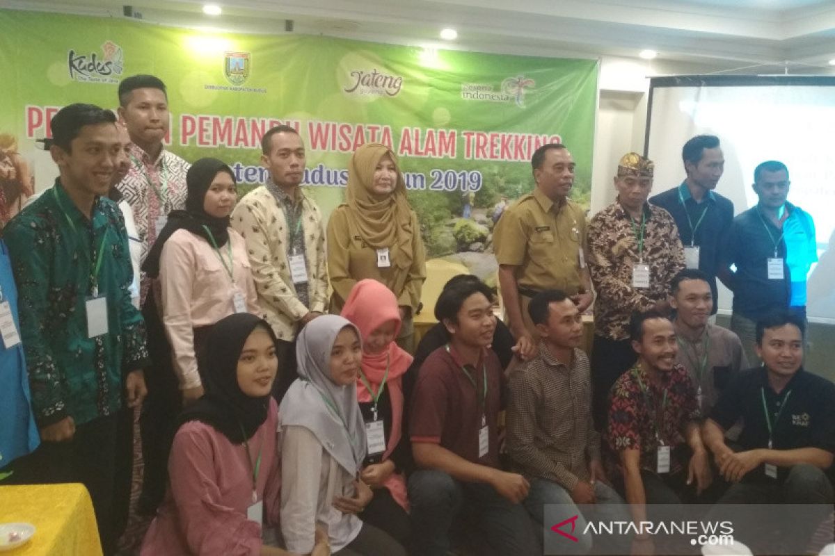 Pengelola desa wisata dilatih jadi pemandu wisata jejajah alam