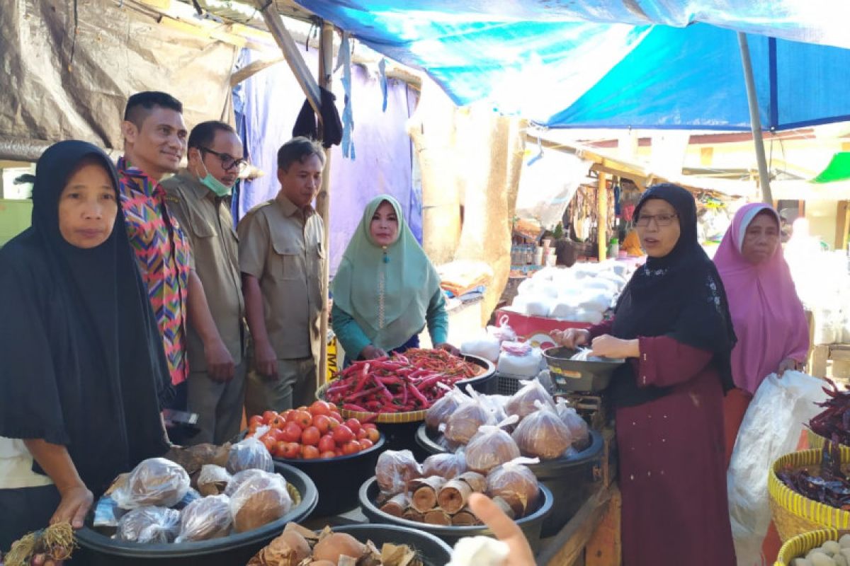 Harga cabai rawit di Mataram tembus Rp60 ribu per kilogram