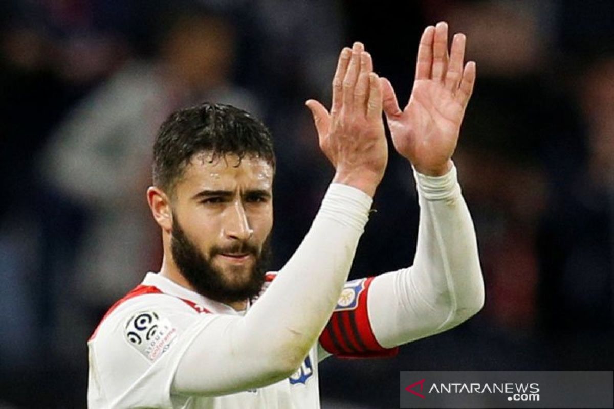 Nabil Fekir resmi gabung Betis