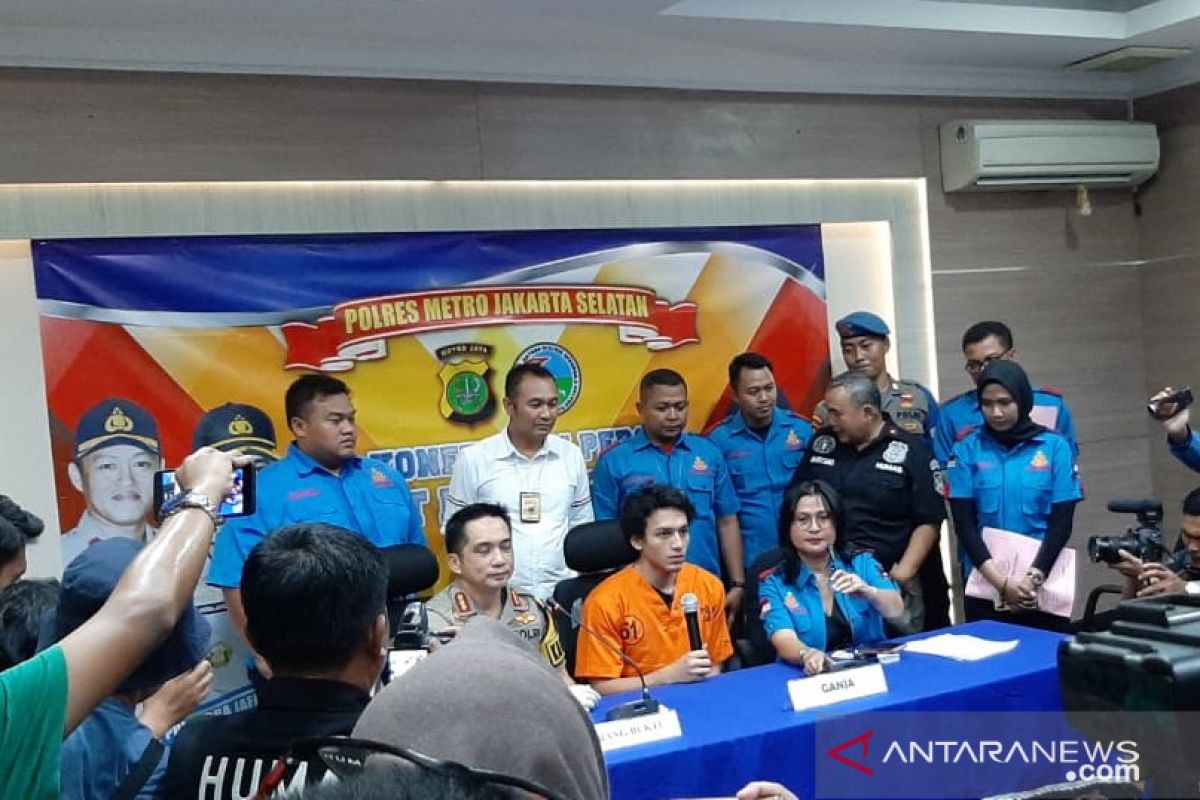 Kehidupan artis di tengah pusaran narkoba