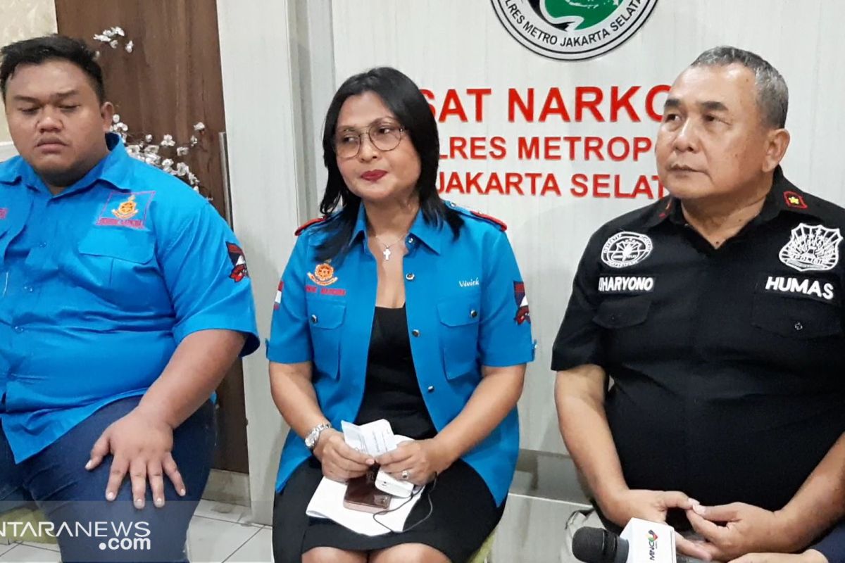 Polisi tangkap teman Jefri Nichol yang ikut menggunakan ganja