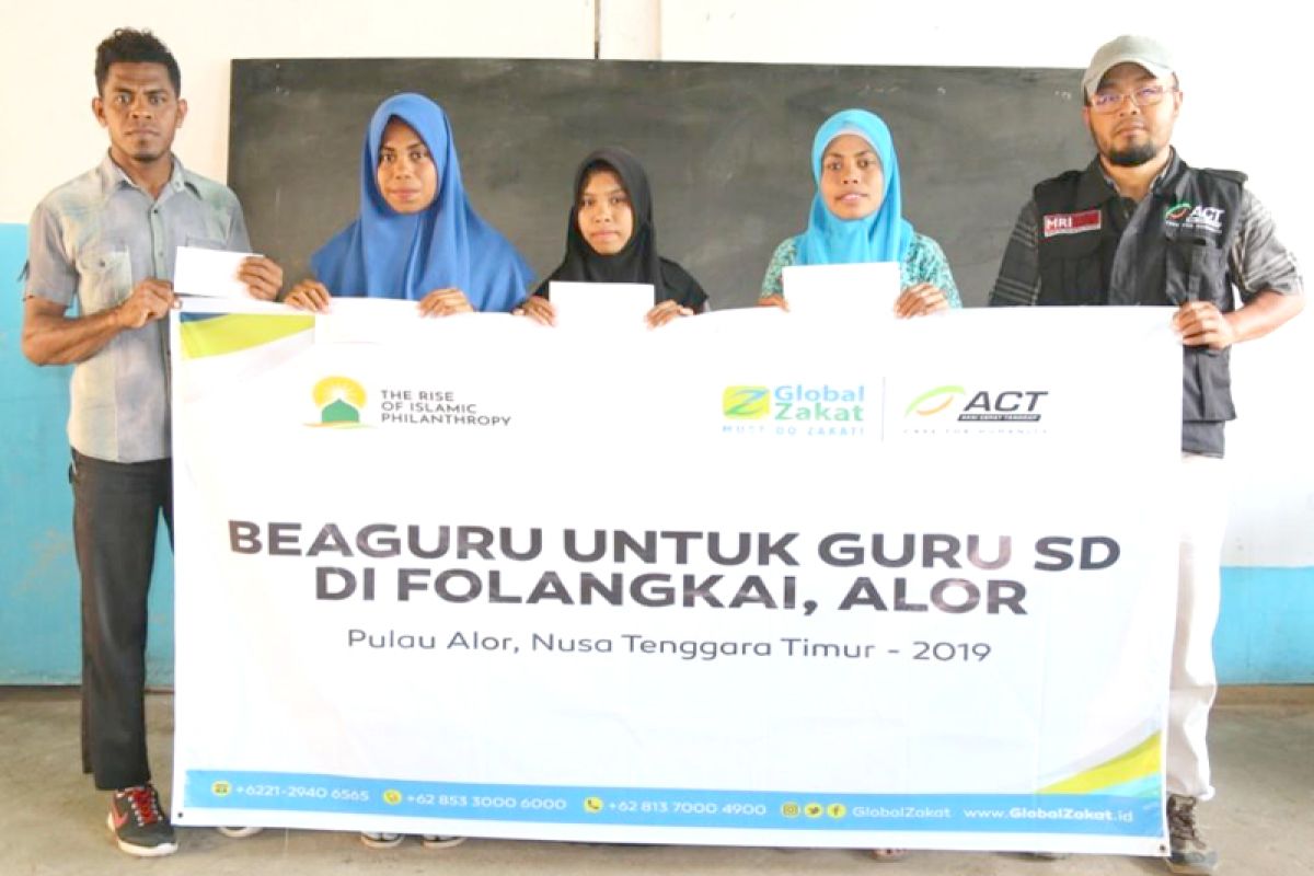 ACT semangati guru pengabdi di tepian negeri