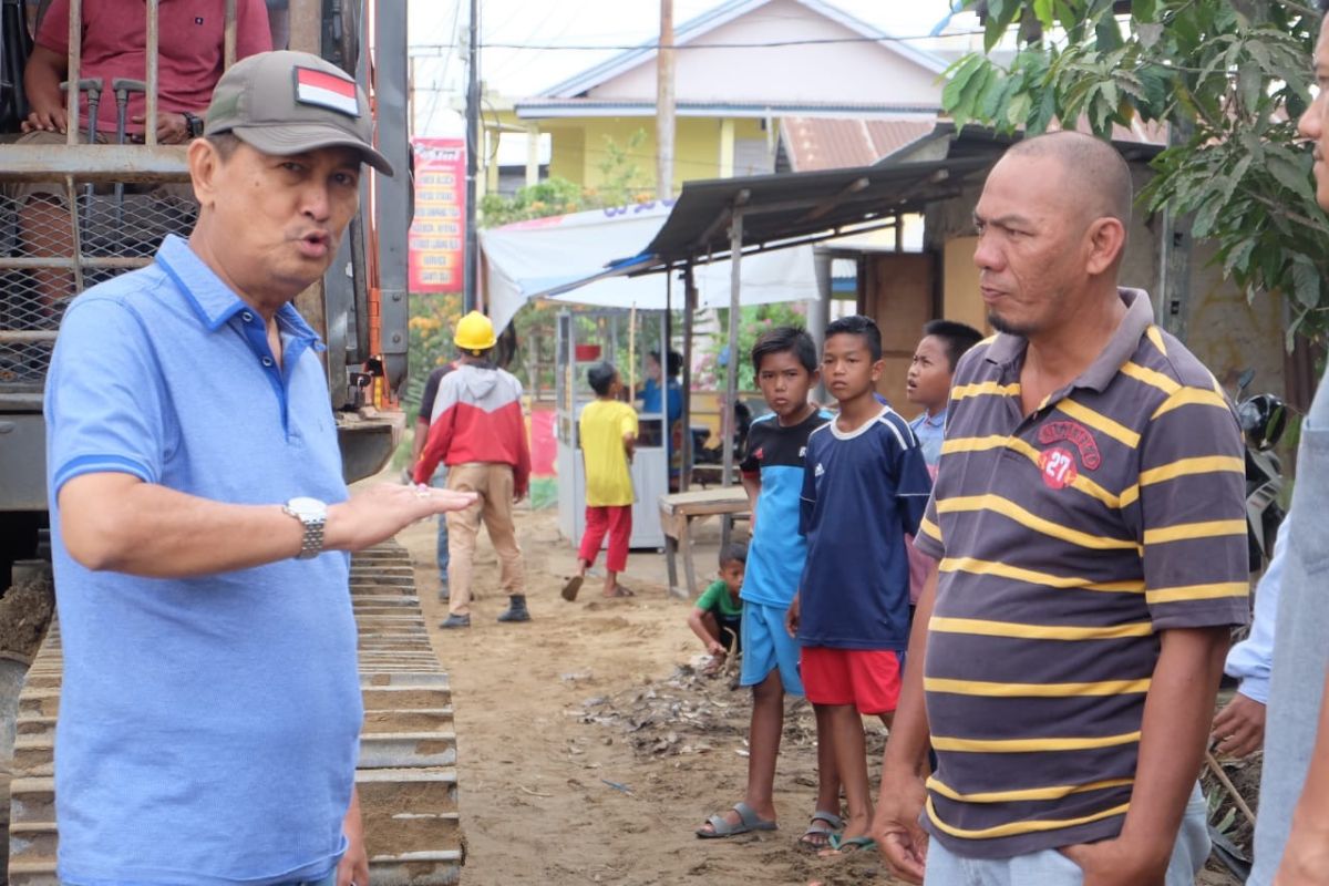 Wakil Bupati: Ruas jalan Tembilahan - Simpang Kuala Saka urat nadi perekonomian masyarakat