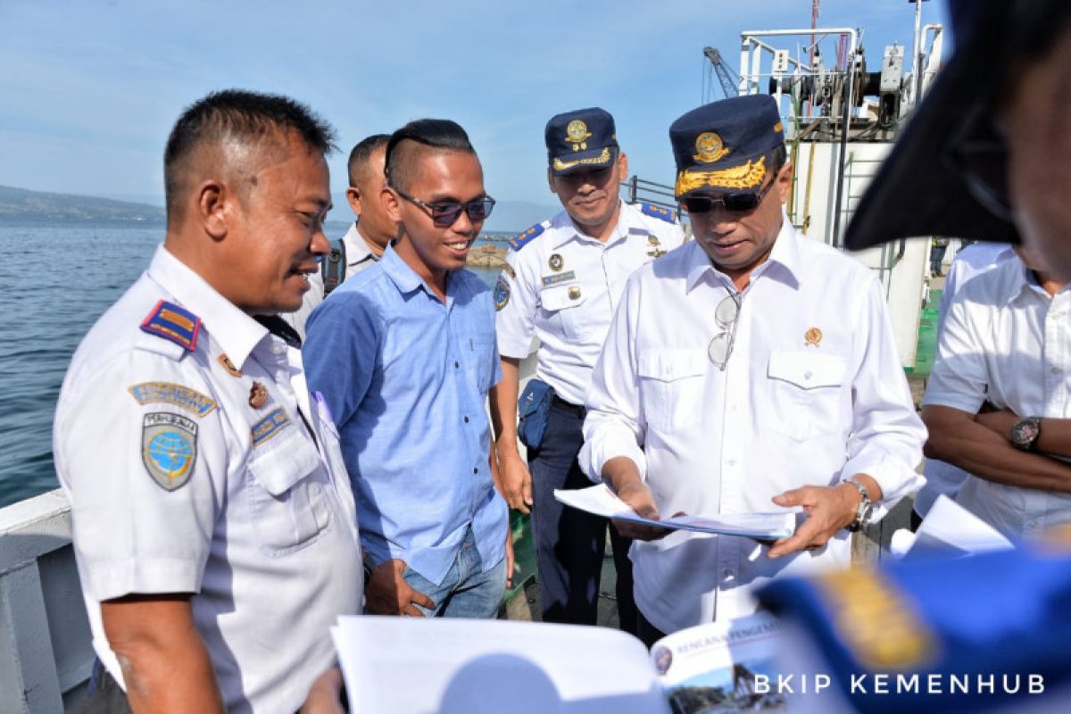 Ini kata Menhub soal  transportasi di kawasan Danau Toba