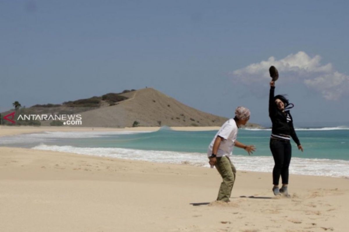 Pengembangan kawasan wisata Pantai Liman ditargetkan selesai Oktober