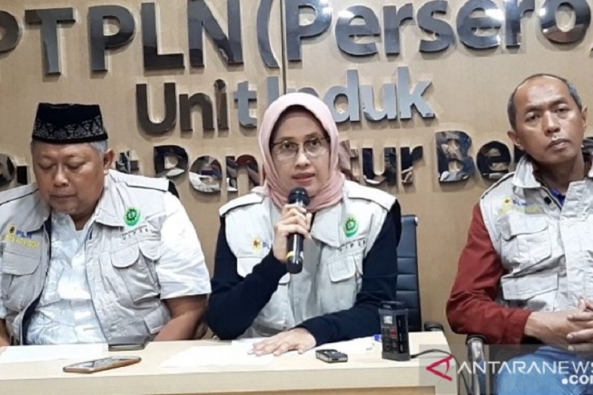 PLN butuh tiga jam untuk memulihkan pasokan listrik