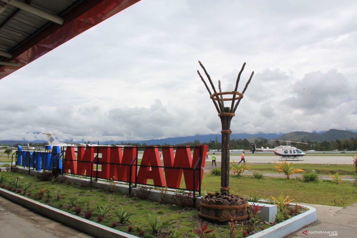 Pemkab Jayawijaya dorong maskapai penerbangan libatkan lebih banyak pilot Papua