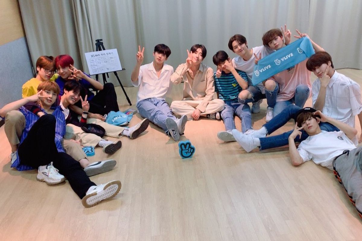 X1 "Produce X 101" tampil di reality show