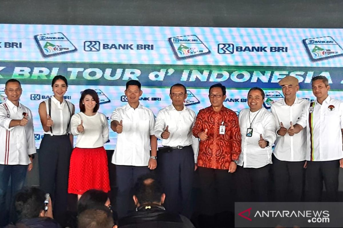 90 cyclists from 22 nations pursue glory Tour d'Indonesia