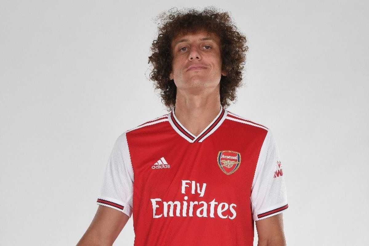 David Luiz resmi hijrah ke Arsenal