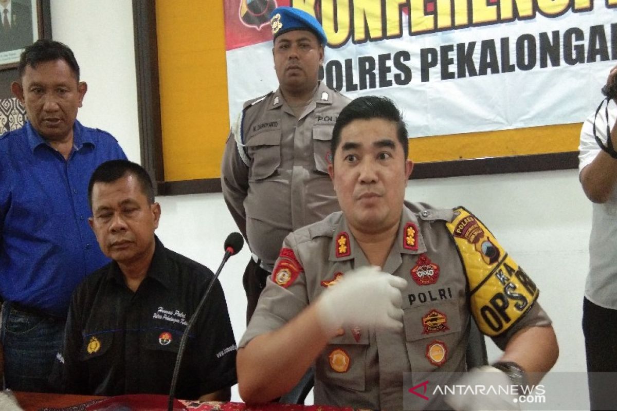 134 liter ciu sidap edar disita di Pekalongan