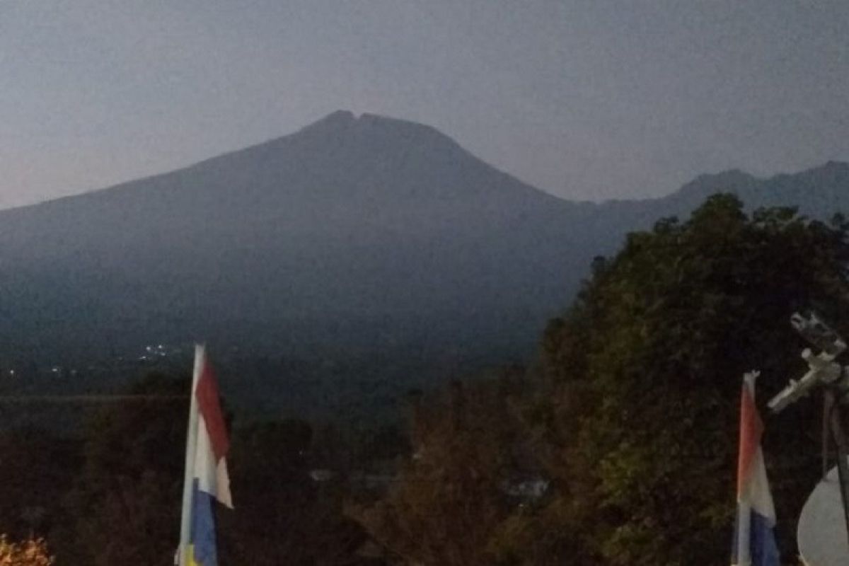 BPBD Banyumas siagakan sukarelawan untuk antisipasi erupsi Gunung Slamet