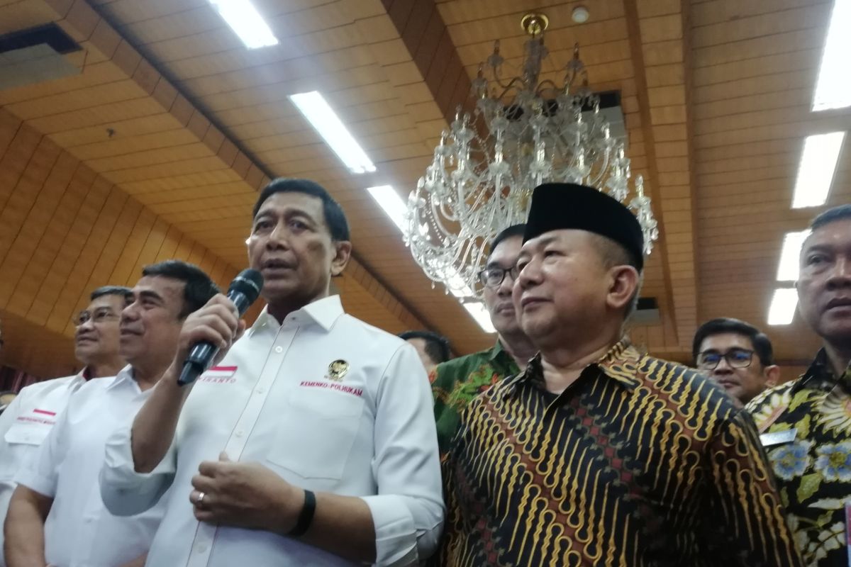 Wiranto: Gugatan Kivlan Zen soal pam swakarsa tidak benar