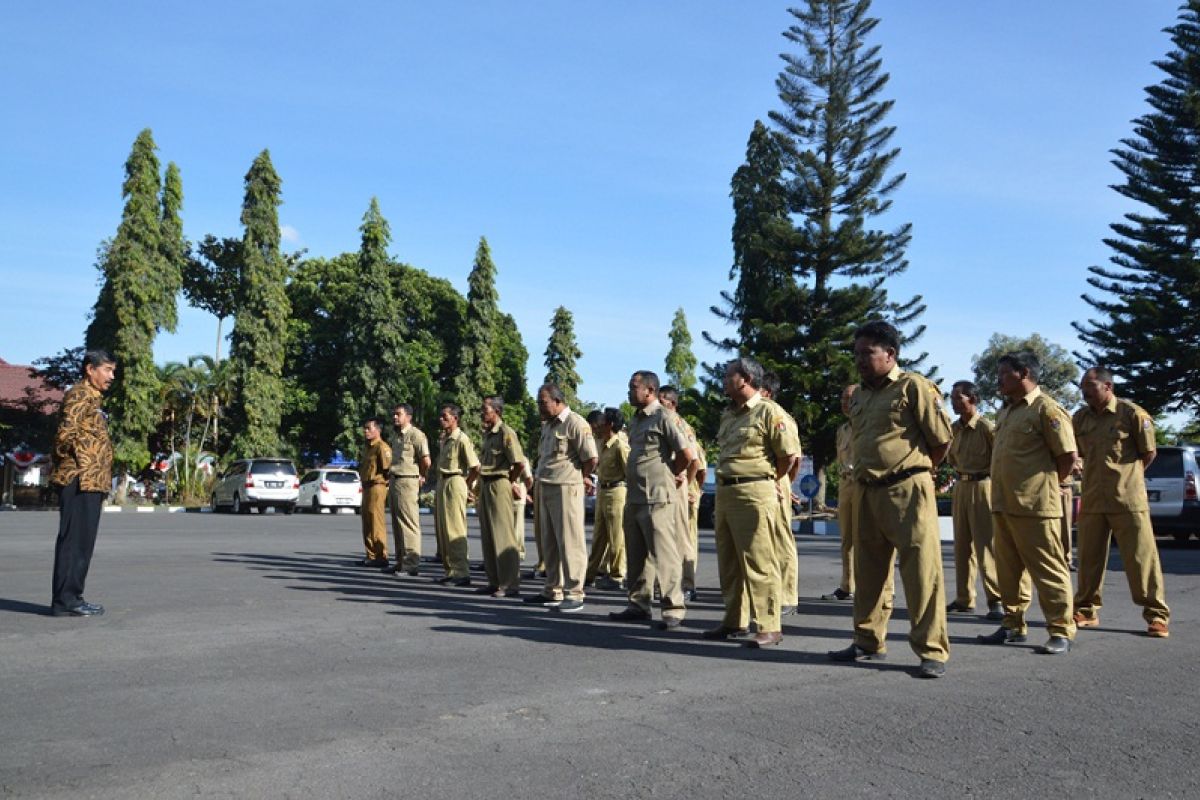 Tidak disiplin, 34 perangkat desa di Temanggung dapat pembinaan