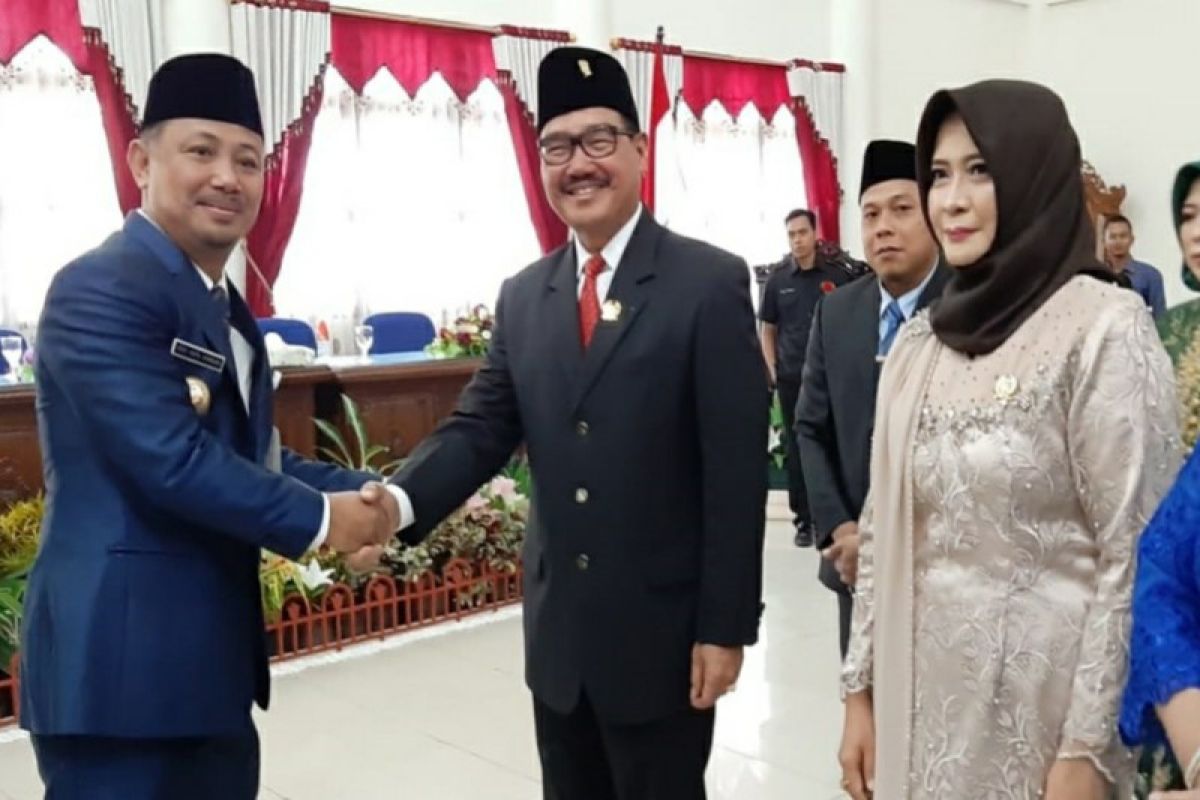 Farid Yusran jabat Ketua Sementara DPRD Barsel periode 2019-2024